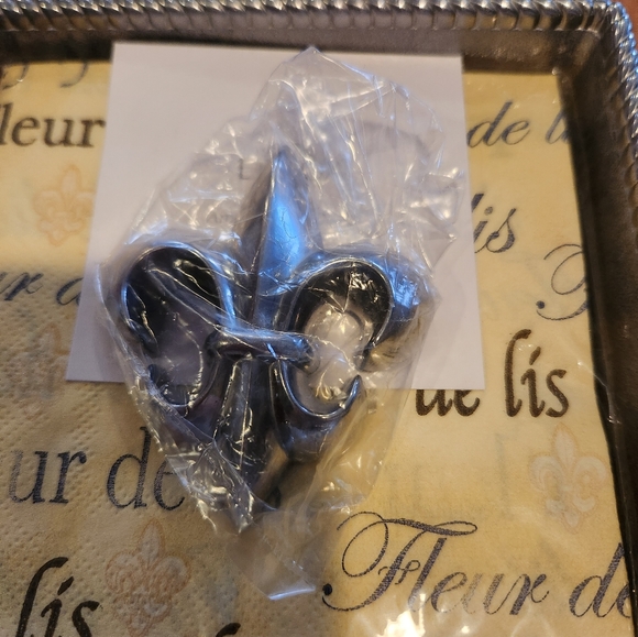 LENOX EveryDay Soiree Napkin Box Fleur de Lis w/ Weight Original Box & Paperwork - Picture 2 of 15